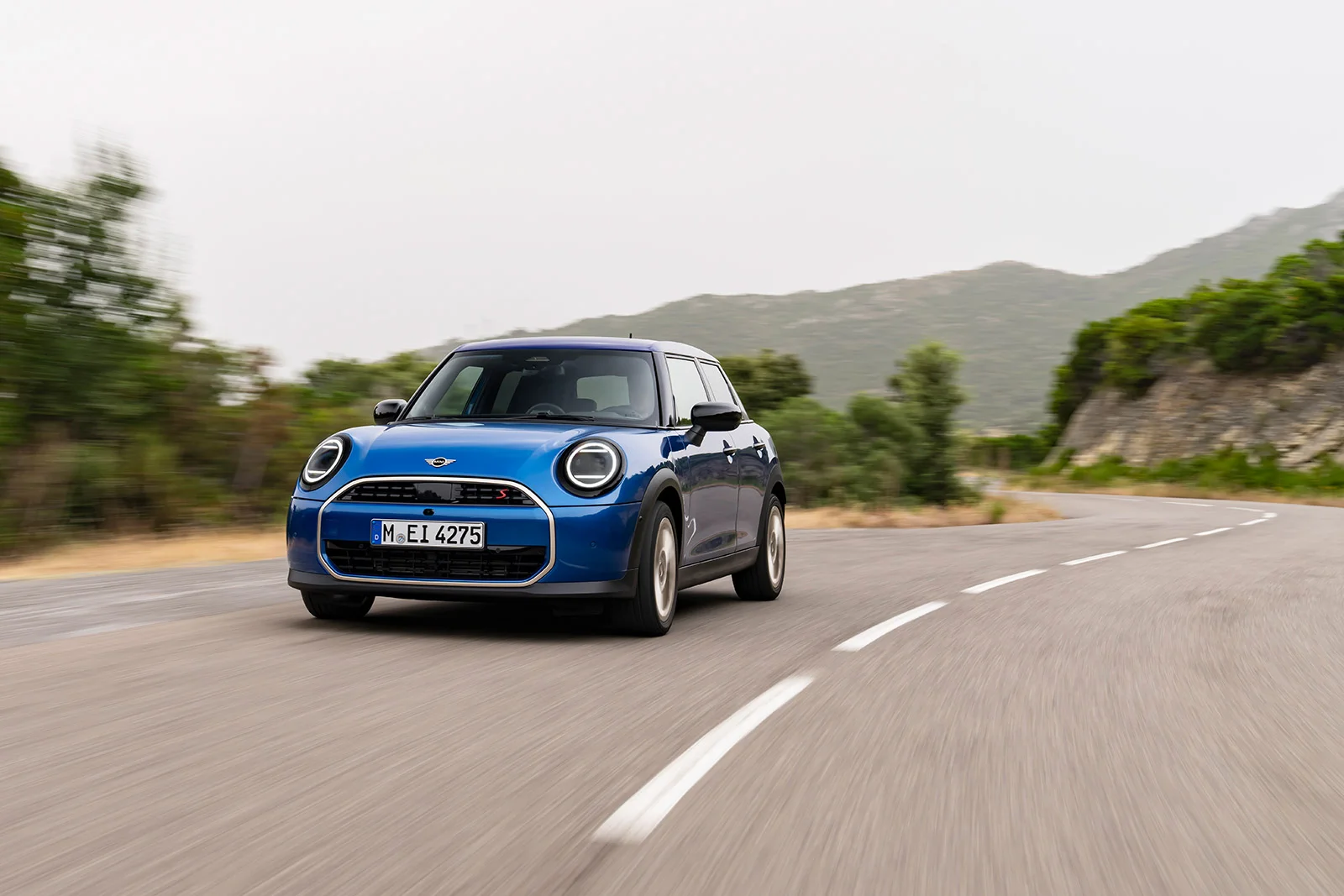 YENİ MINI COOPER 5 KAPI.